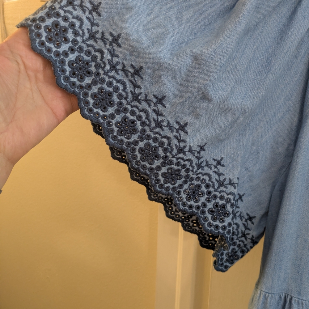 Old Navy Blue Denim Midi Dress with Navy Embroidered Hem - Picture 5 of 5